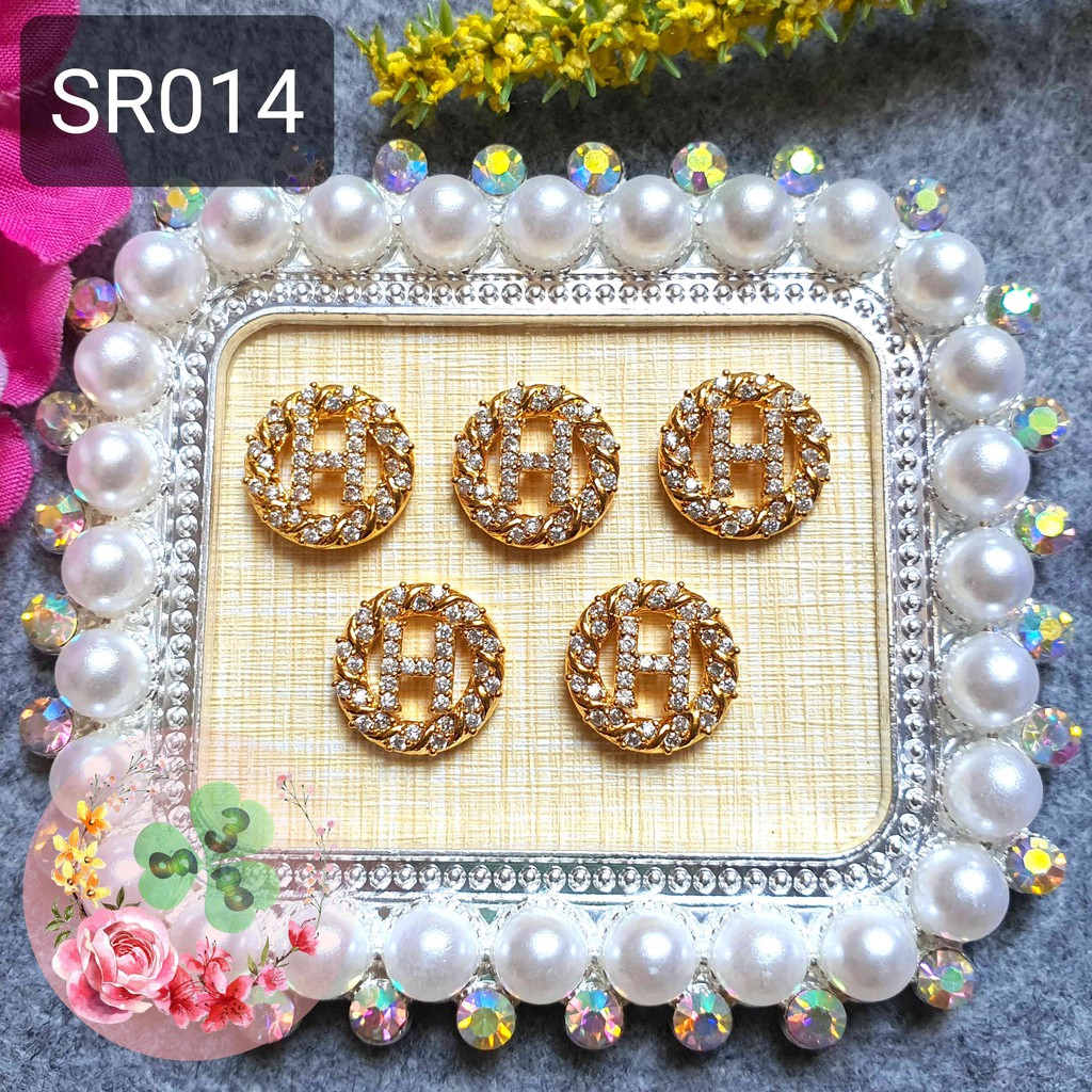 Mã SR014 . Charm kim loại dòng cao cấp đính đá trang trí móng siêu xinh.
