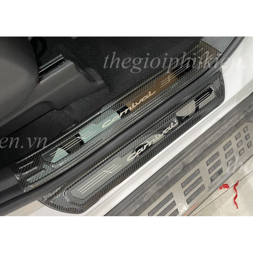 Ốp bậc cửa, Nẹp bước chân trong ngoài xe KIA Carnival 2021 - 2022- 2023-2024 Hàng cao cấp