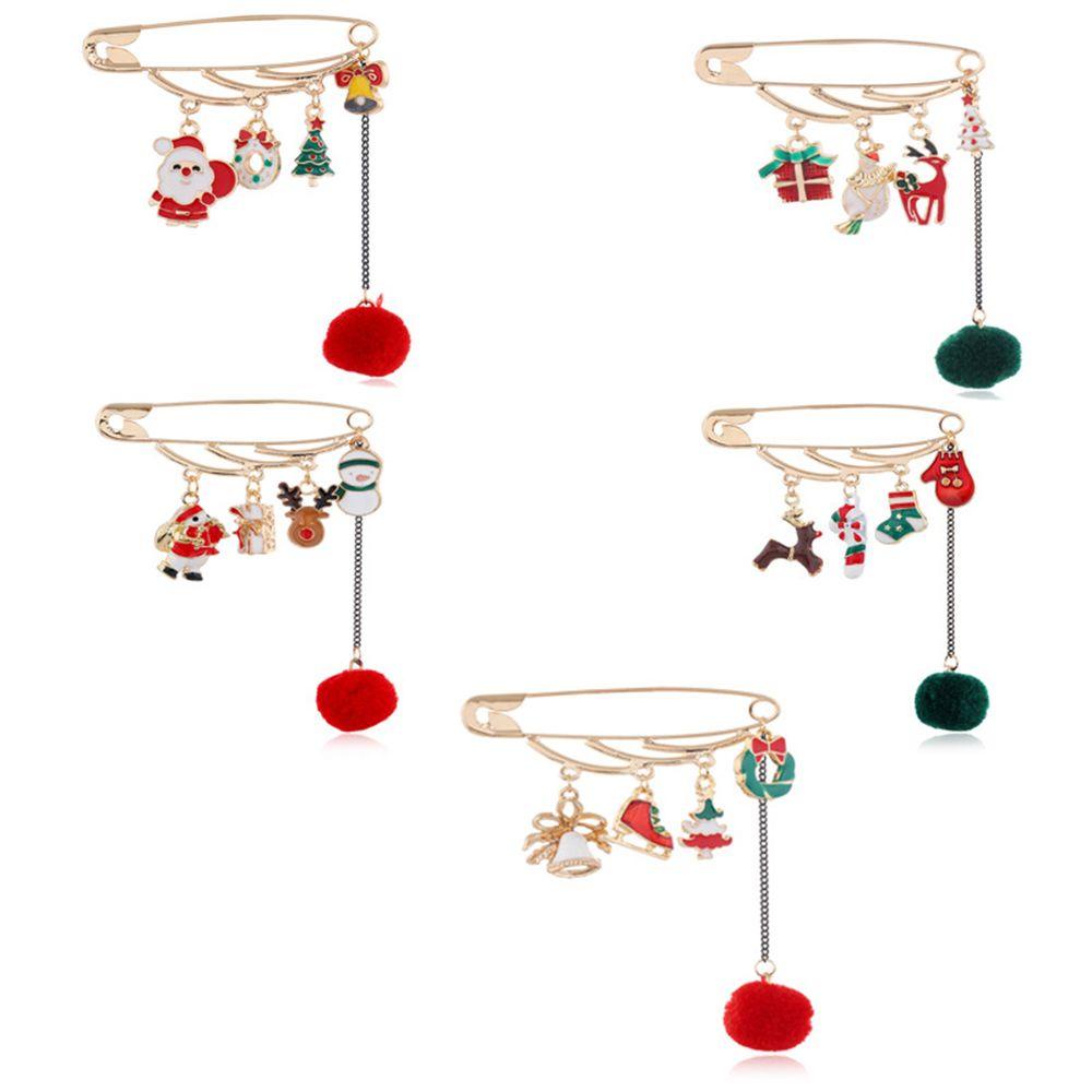 Huy Hiệu Cài Áo Hình Tất Giáng Sinh Đáng Yêu