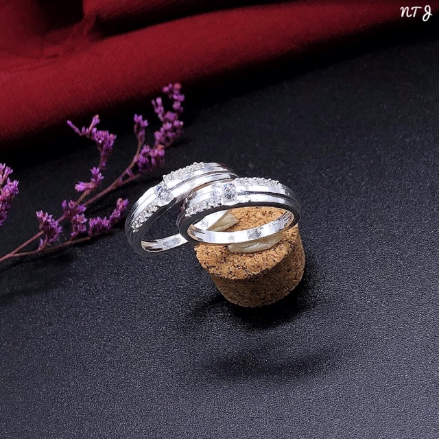 NHẪN ĐÔI NAM NỮ GẮN ĐÁ TRẮNG - NHẪN ĐÔI BẠC TA