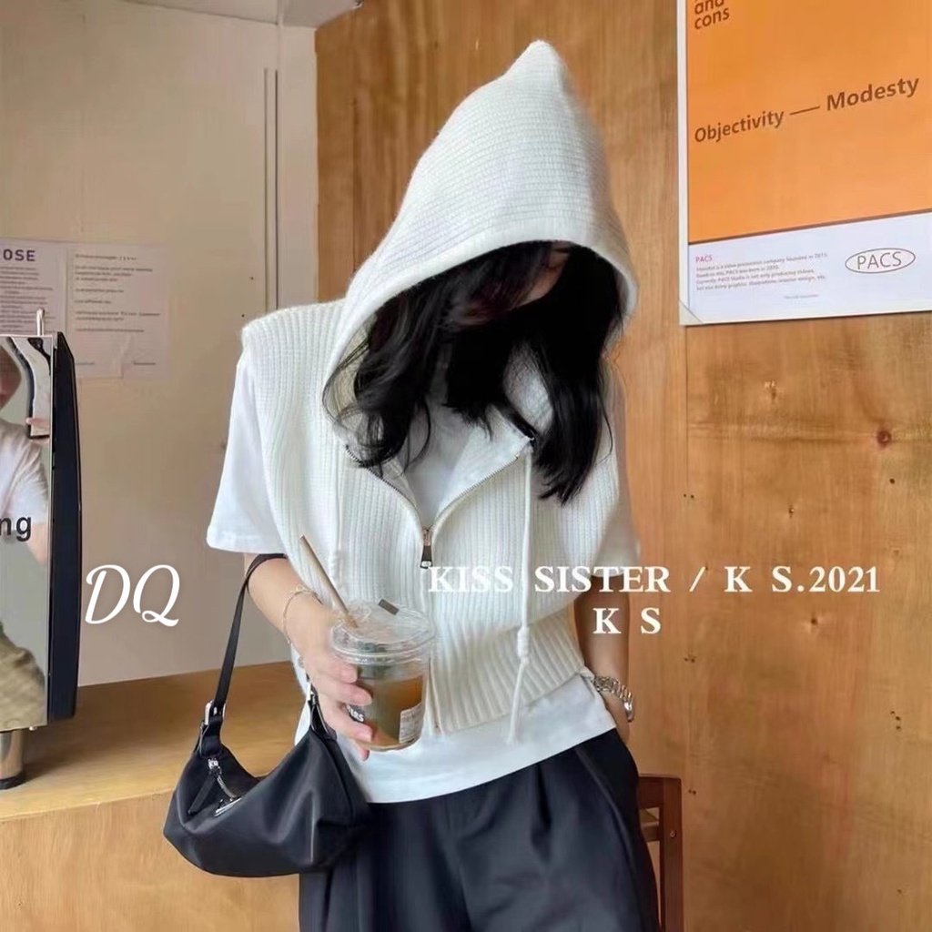 Áo gile len mũ khoá dáng croptop trẻ trung năng động hàng QC