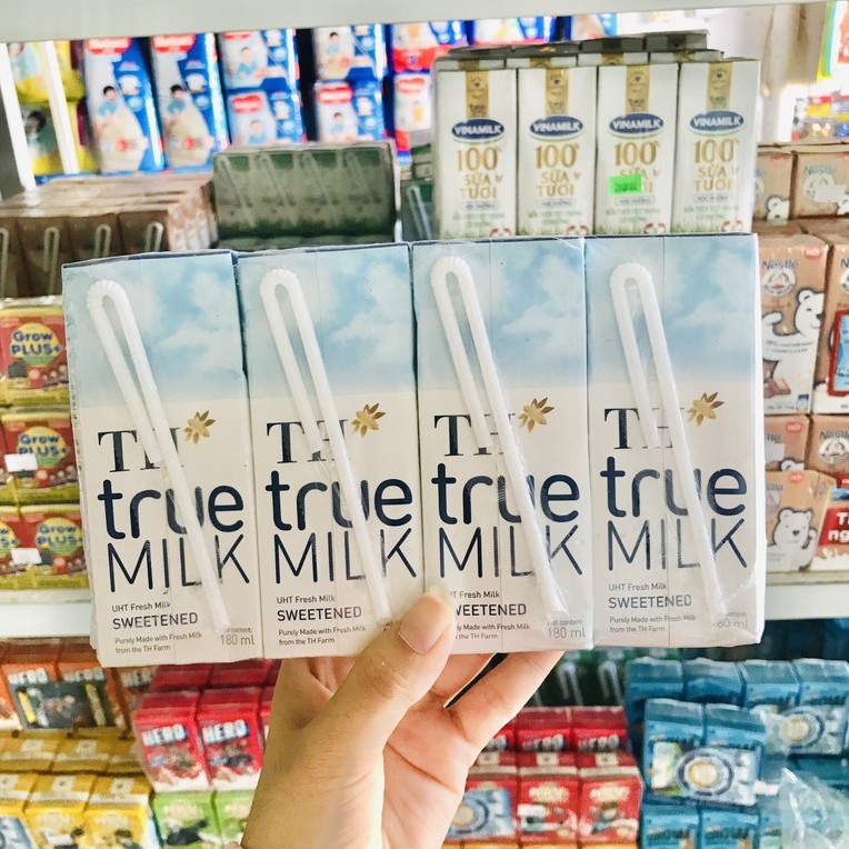 Thùng 48 Hộp Sữa Tiệt Trùng Có Đường TH True Milk 110Ml - 180Ml