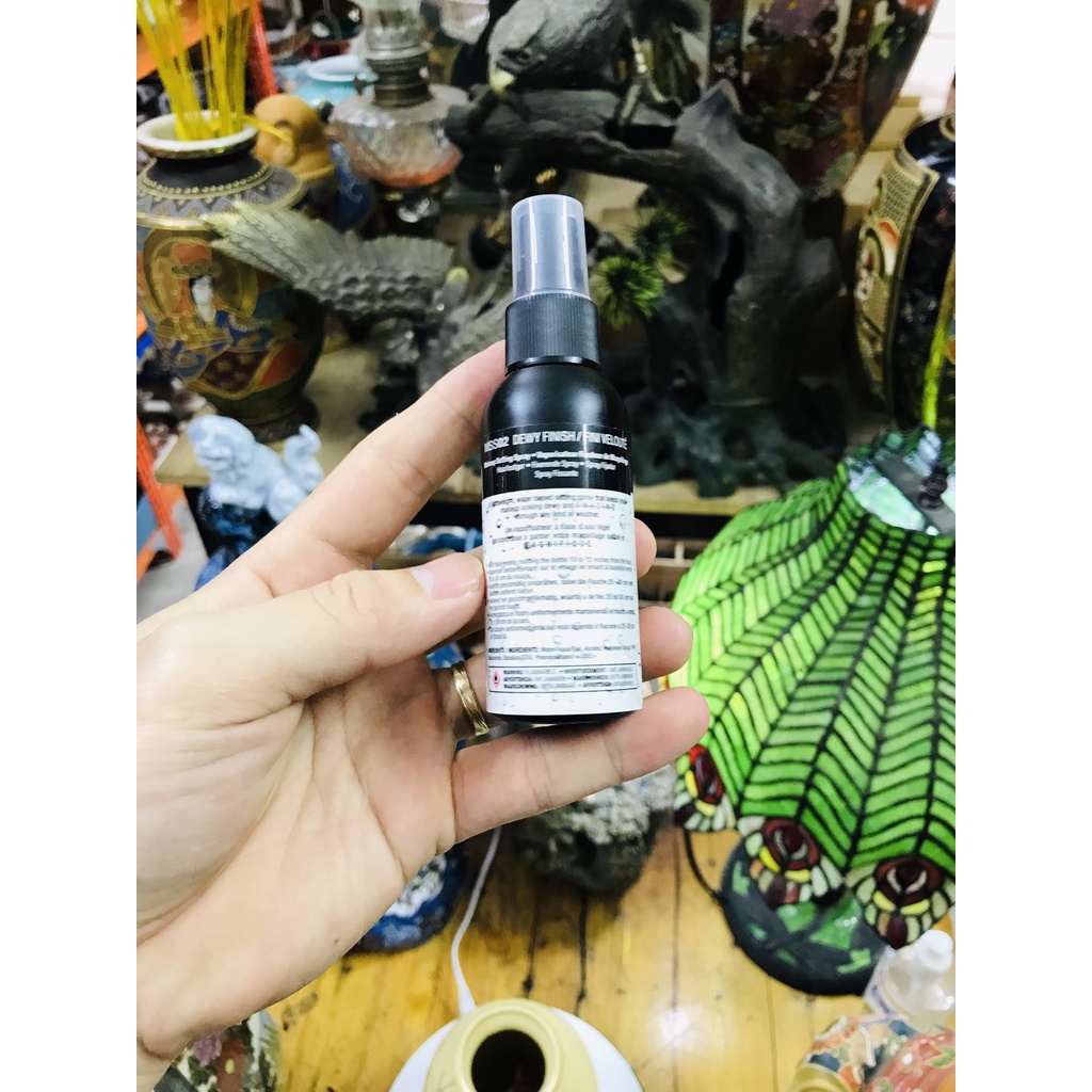Xịt Khóa Lớp Trang Điểm NYX 60ml