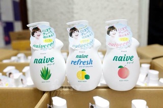 Sữa tắm Naive 530ml