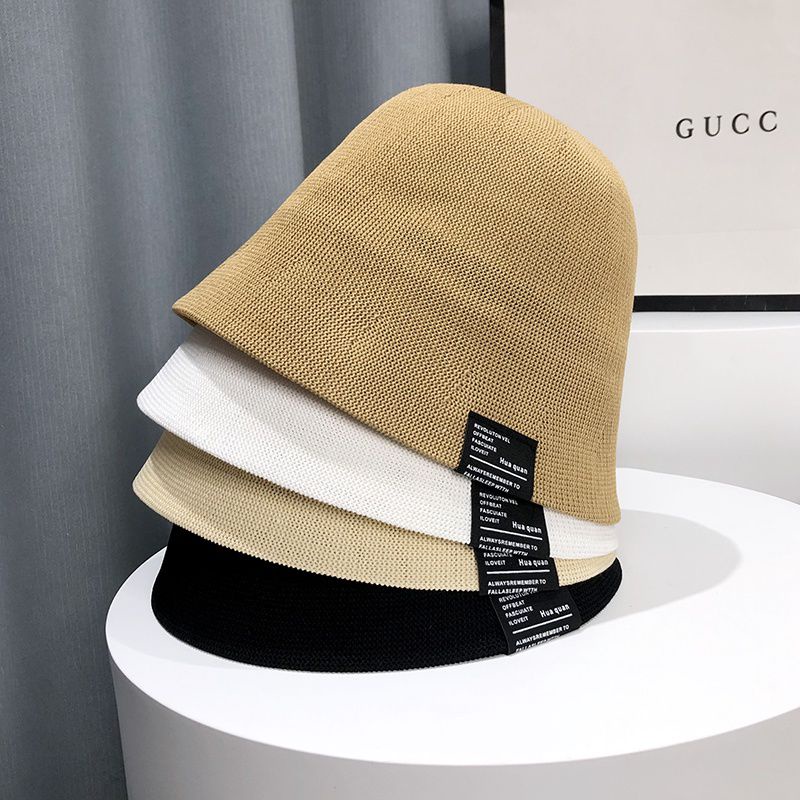 Nón bucket sụp kèm tag cá tính (hàng mềm đẹp)