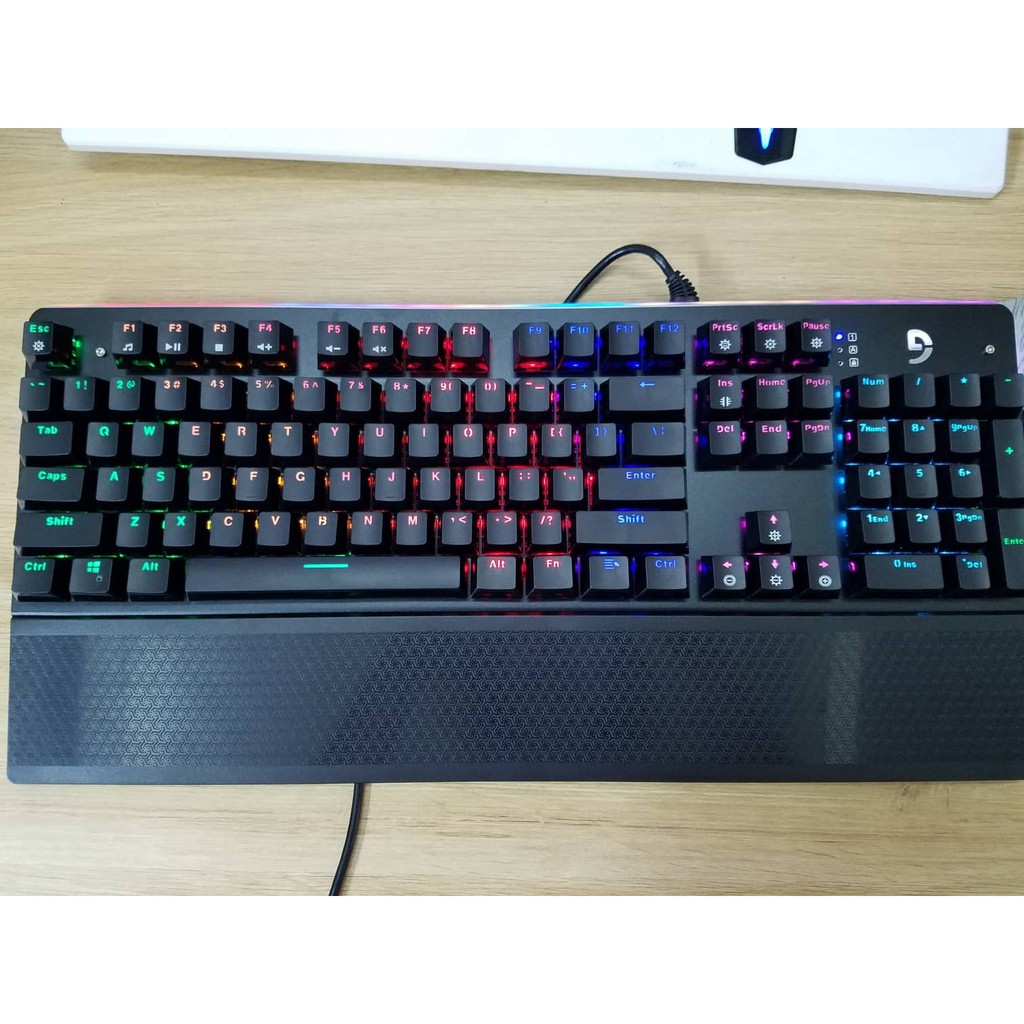 Bàn phím cơ Gaming Fuhlen Subverter RGB bản Full kê tay giá thanh lý đón tết