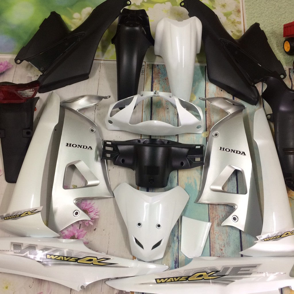 Dàn áo xe Wave alpha 100 MÀU TRẮNG /Wave rs đời 2006 đến 2016 -nhựa nguyên sinh loại 1