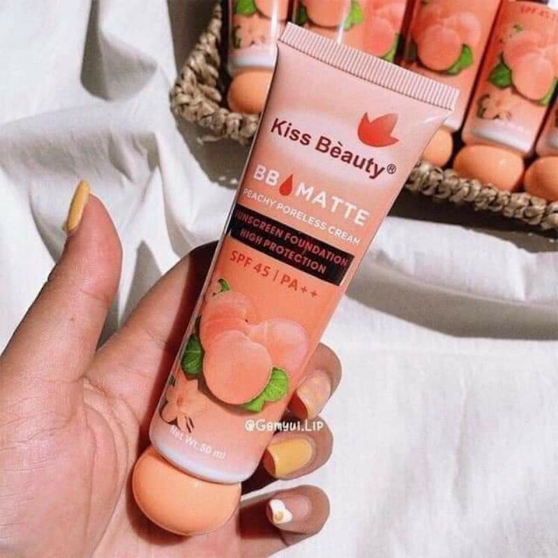 Kem Nền Che Khuyết Điểm Chống Nắng SPF 45/PA+++ Kiss Beauty Pore BB Matte