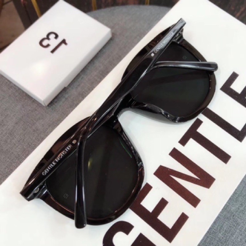 [Mã FARSSTGRE giảm 5K đơn bất kỳ] Kính Thời Trang Mát Nam Nữ GM B198 | BigBuy360 - bigbuy360.vn