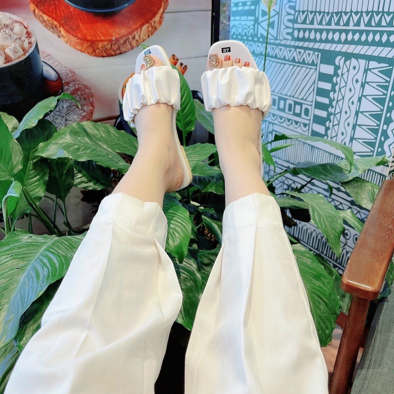 DÉP NỮ BẢN NGANG NHÚM