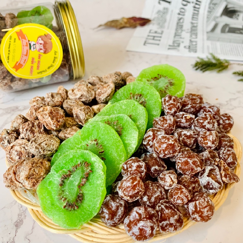 [Hàng Xuất Khẩu] Hộp 3 Vị Kiwi - Mận Cơm - Ô Mai Mơ [ LOẠI 1 ] HŨ 355G Ngon Tuyệt Nhiều Dinh Dưỡng – Quà Tặng Xí Muội