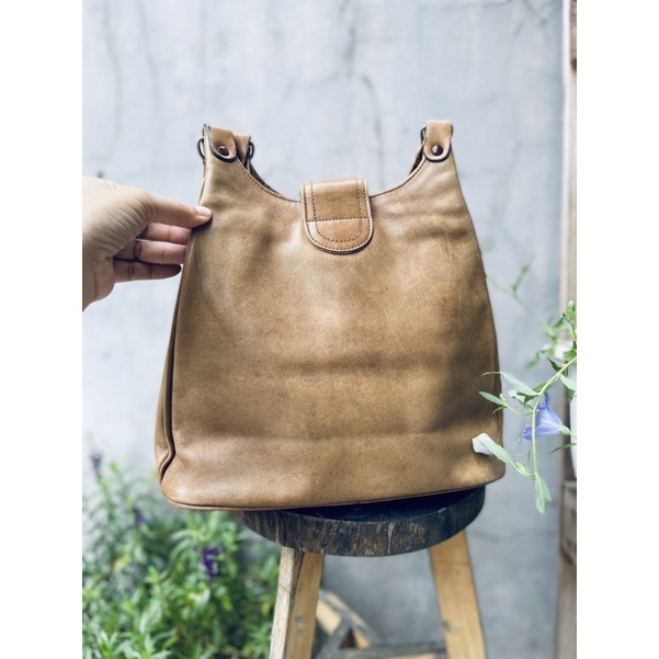 SALE- túi si đeo vai da thật