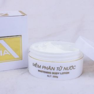 Kem dưỡng trắng da toàn thân AIA