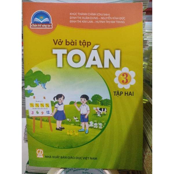 Toys, Vở bài tập toán 3 tập 2 kèm 2 cây bút hình