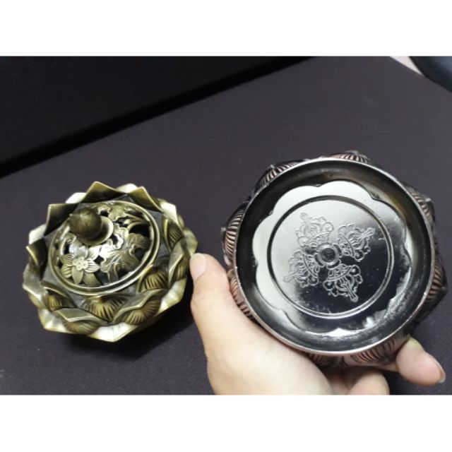 Lư xông trầm hoa sen kim cang