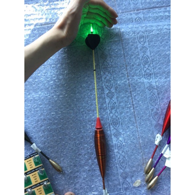 Phao câu lục bầu 32  2ngọn ngày và đêm vân đá 2 ngọn y hình giá rẻ giảm giá sele y hình