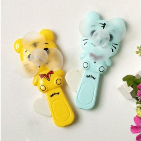Quạt Cầm Tay mini Hình Hoạt Hình Dễ Thương Có Thể Gấp Gọn YKD