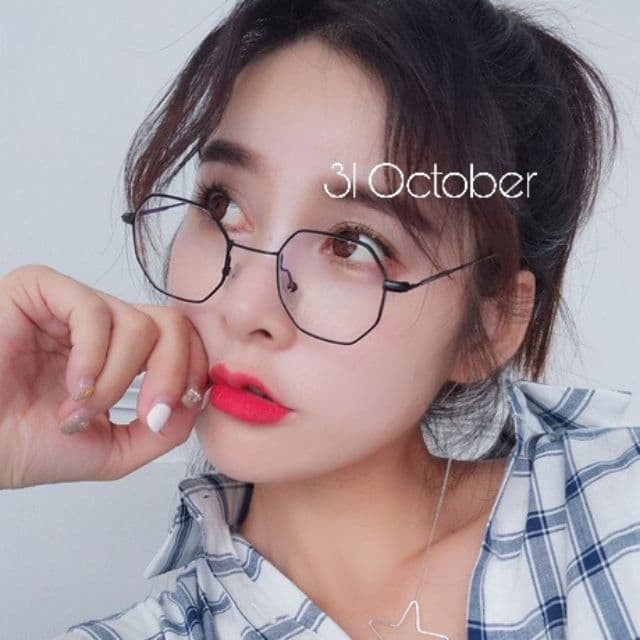 [Mã FARSSTGRE giảm 5K đơn bất kỳ] _Kính lục giác nobita các màu nam nữ | BigBuy360 - bigbuy360.vn