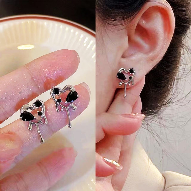 Bông Tai Kim Bạc 925 Đính Đá Zircon Đen Hình Trái Tim Kiểu Cách Cho Nữ