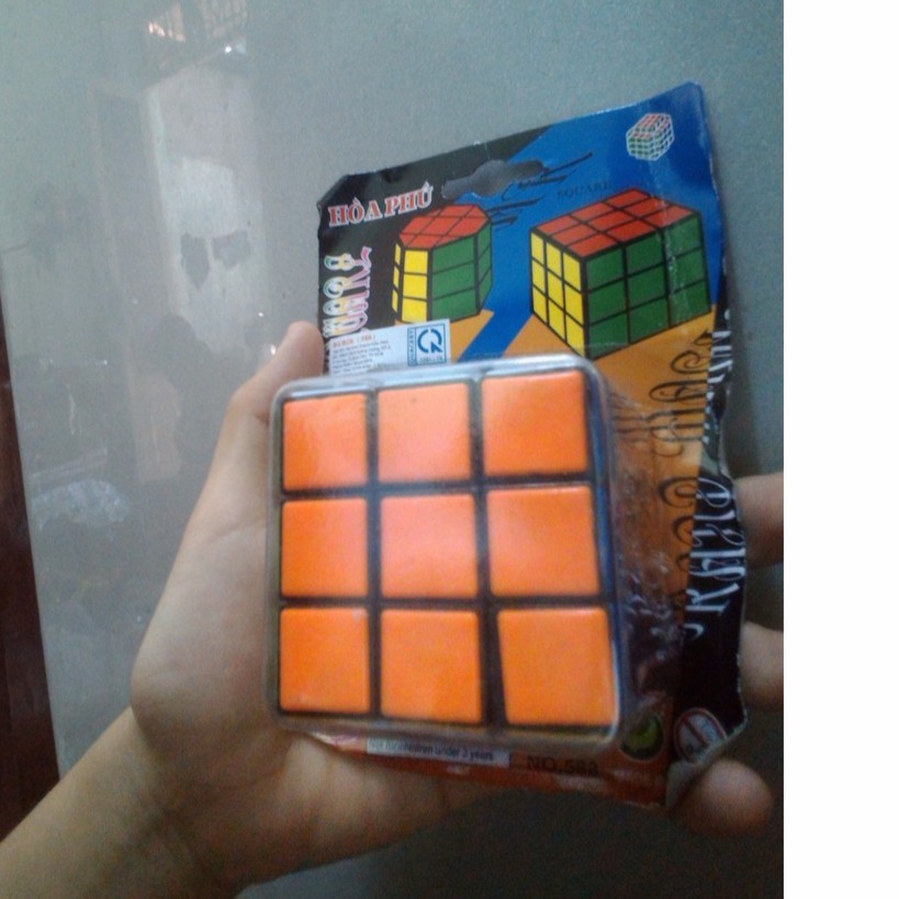 Đồ chơi cục Rubik