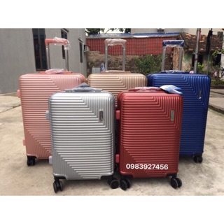 (RẺ + SỊN) Vali chính hãng Hùng Phát 950. Hàng cao cấp, chống xước, chống va đập, sẵn kho ạ.