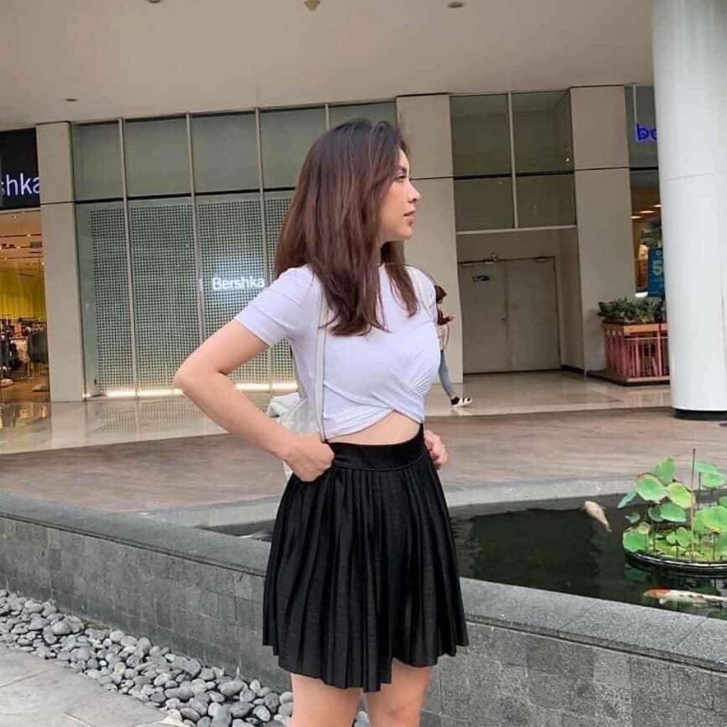Chân váy đen ngắn xòe có lưng thun quần trong dập ly dễ mặc thời trang 2021 DUMISA CV02 | BigBuy360 - bigbuy360.vn