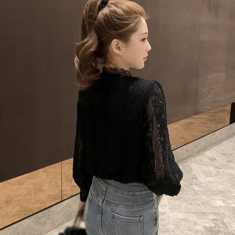 Áo Kiểu Tay Dài Phối Ren Hoa Thiết Kế Cổ Chữ V Nữ Tính