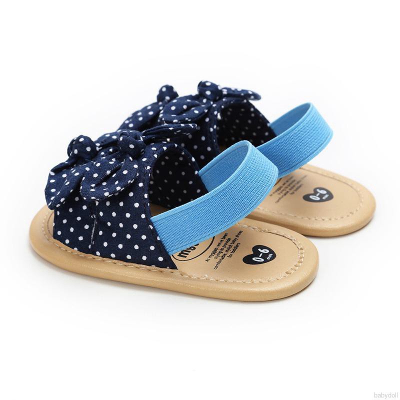 Sandal thắt nơ xinh xắn cho bé gái