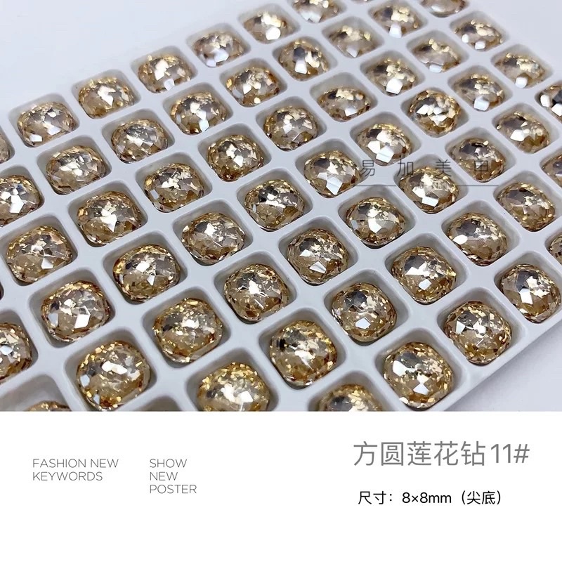 Đá hình vuông đính móng