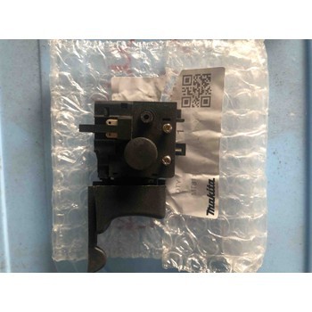 Công tắc máy khoan MT811, MT817