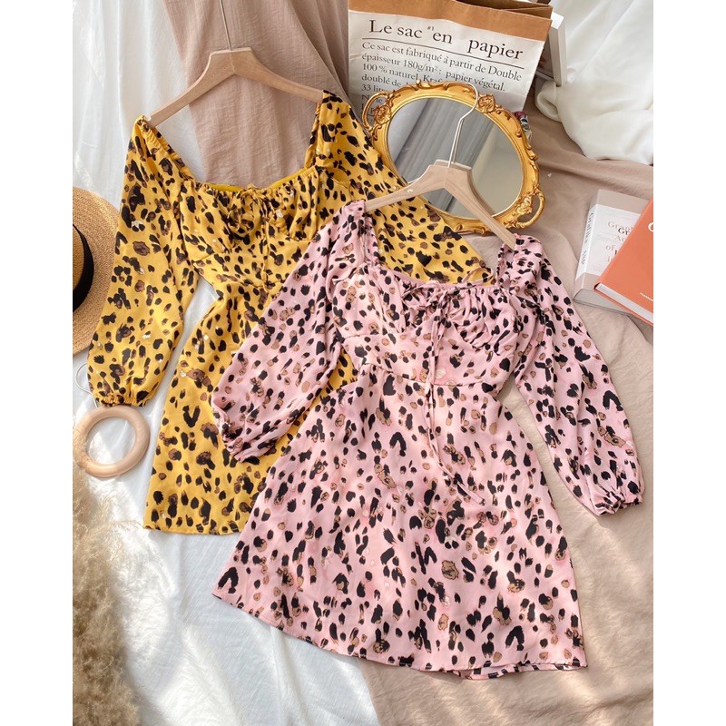 Váy hoạ tiết da beo, dây rút ngực