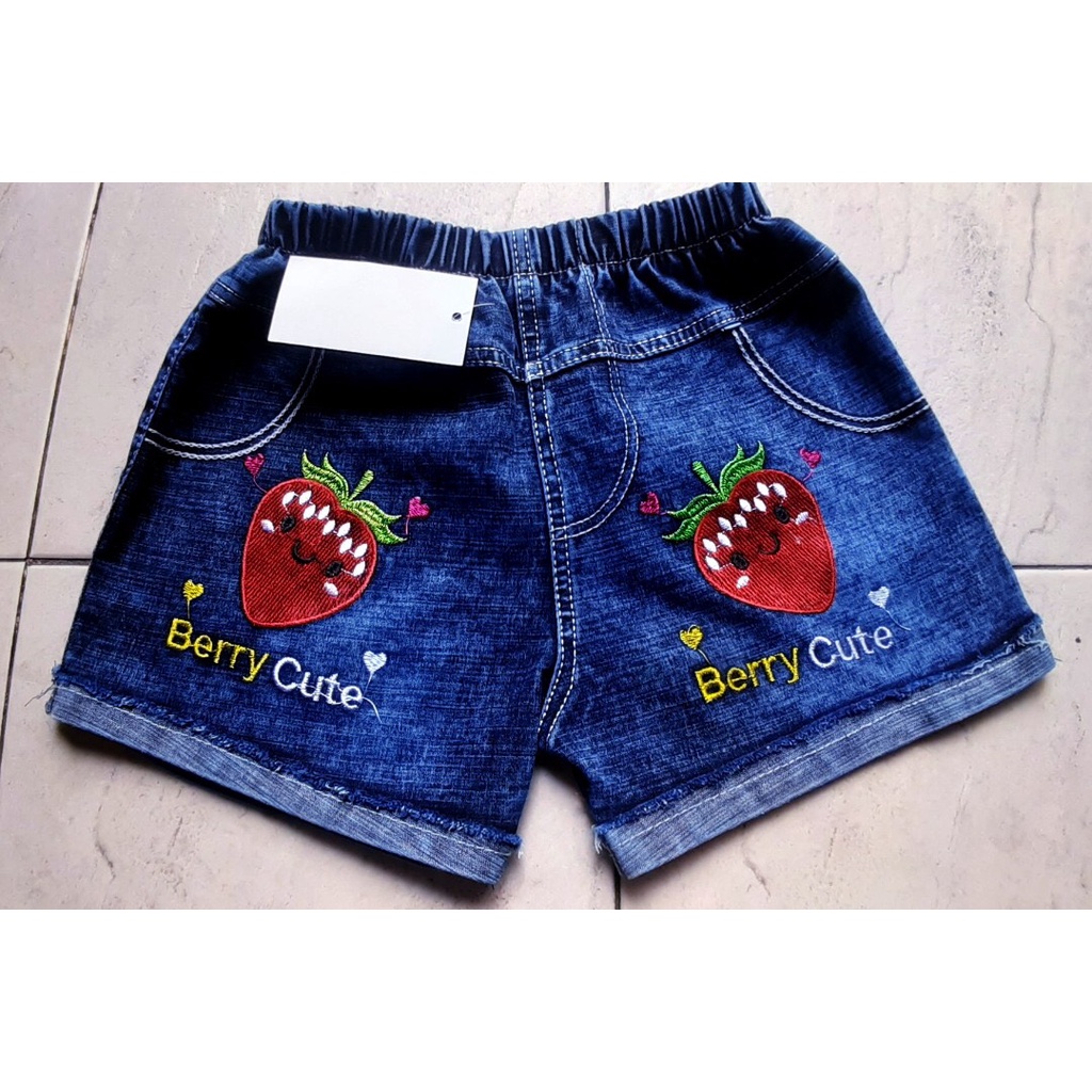 Quần đùi jean bé gái thêu hình ngộ nghĩnh size 15-25kg