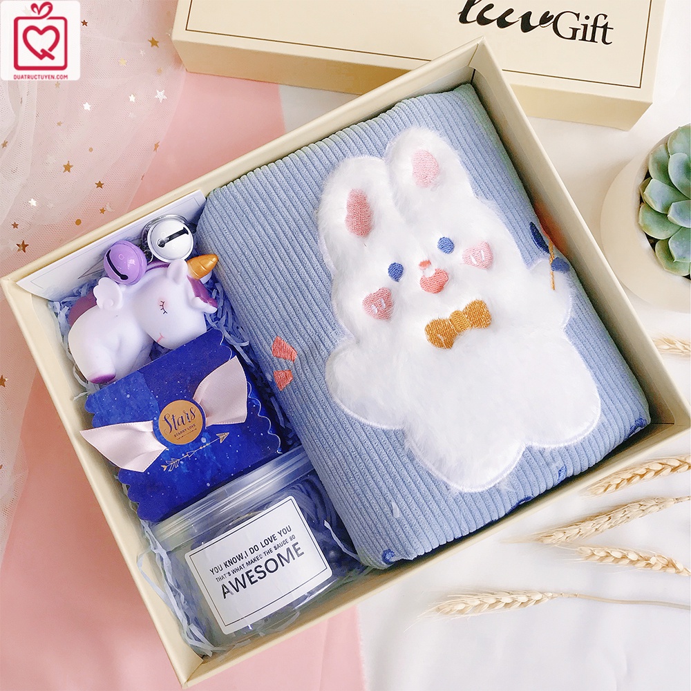 Bộ quà tặng Love is Blue túi tote, móc khoá, dây buộc tóc dễ thương Luv142 tặng bạn, gái người yêu độc đáo