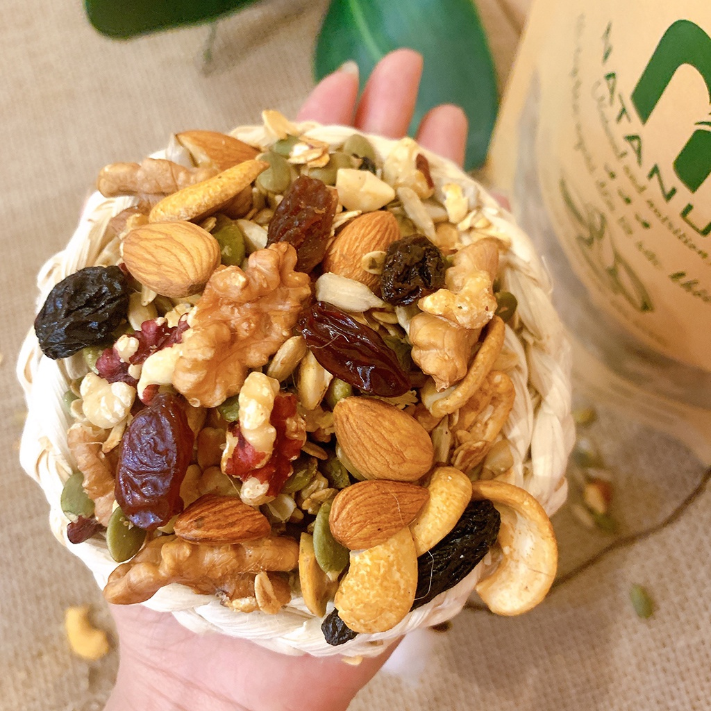 Granola siêu hạt dinh dưỡng mix 8 loại hạt không đường ít yến mạch (80% hạt) ăn kiêng healthy giảm cân