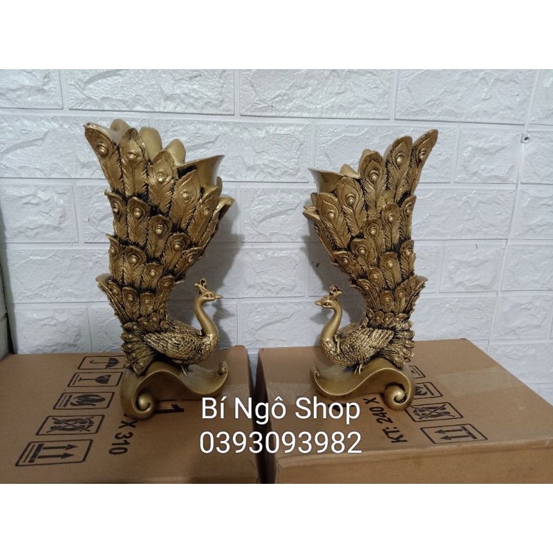 Bình cắm lông công composite dáng công cao 28cm