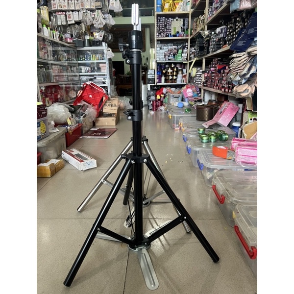 Chân cắm đầu kem ,Manocanh đủ loại .chất liệu sắt , inox chắc chắn shop giao hàng đảm bảo y như hình ảnh đã chụp