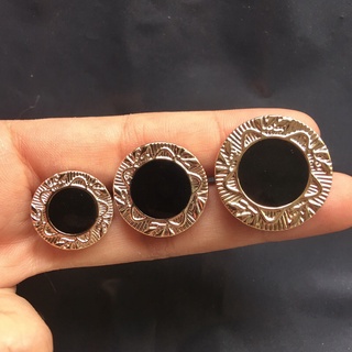 set 5 NÚT VEST KIỂU ( đen viền vàng) 3 size