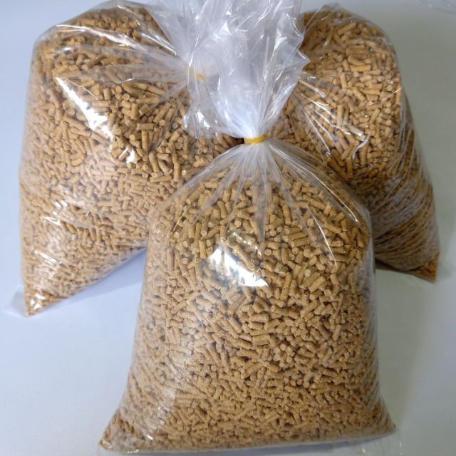 Cám gà để trộn mồi câu cá (1kg)