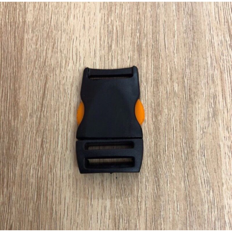 Khoá bóp cài quai nón bảo hiểm , balo , dây đai loại tốt BÓNG ( bịch 50 và 100 cái )