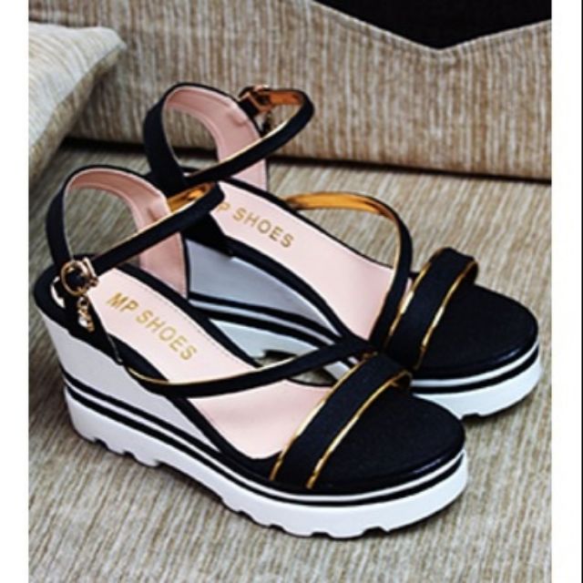 [Mã ICB0511 giảm 25% đơn 50K] Giày đế xuồng