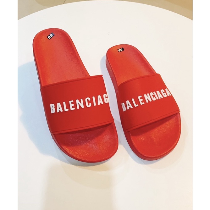 Dép Balenciaga Cho Nam Nữ Form Rộng, Đế Mềm Chống Trơn Trượt