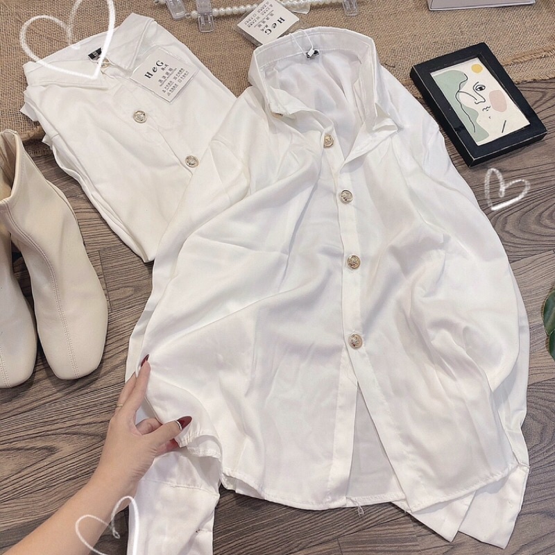 Áo sơmi lụa trắng tay dài khuy vàng