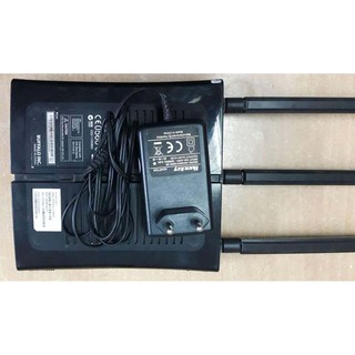 Router Wifi Buffalo WZR-HP-G450H bền bỉ vô địch