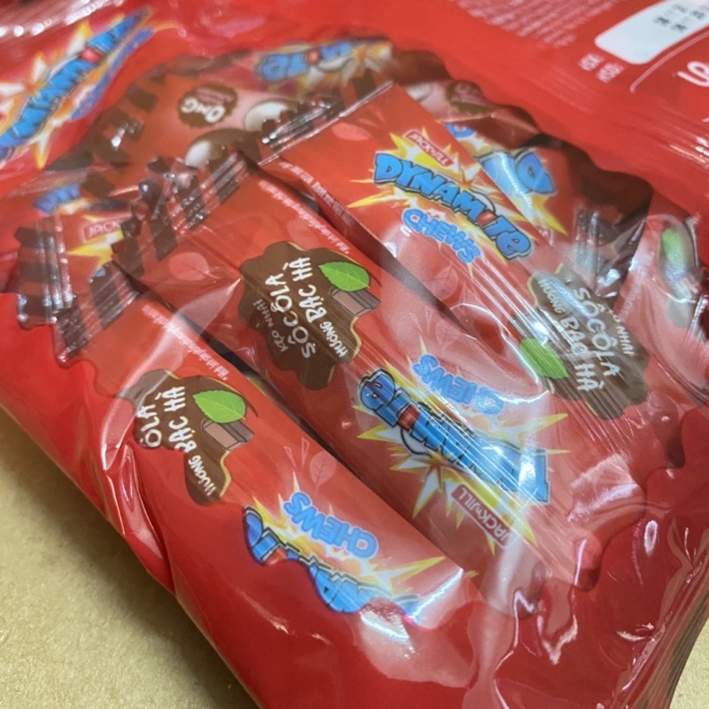 [125 g] Túi Kẹo Dynamite Chews Chocolate Hương Bạc Hà