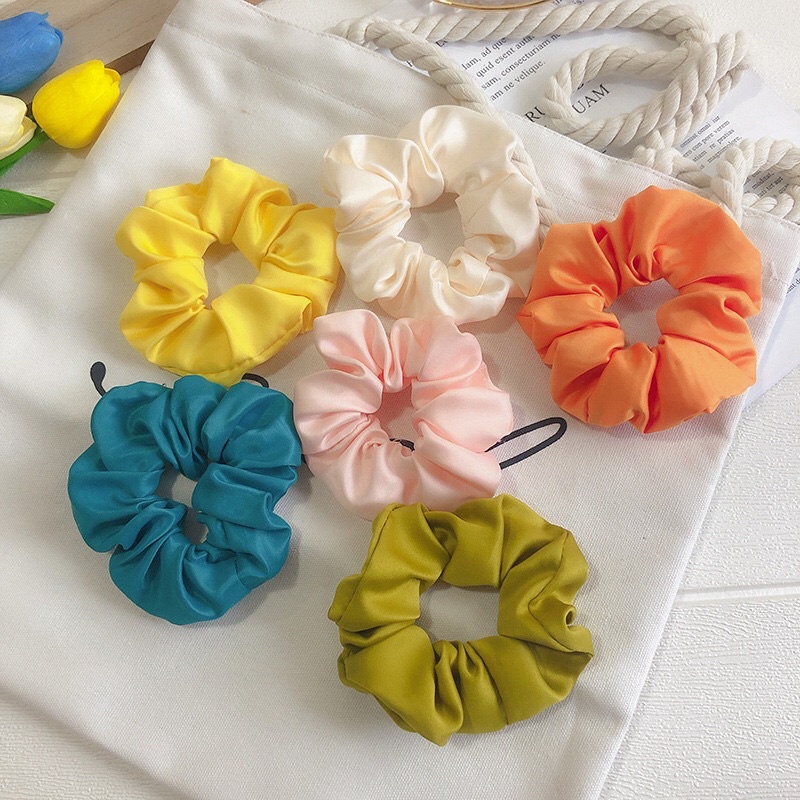 [ Size Vừa ] Scrunchies Dây Cột Tóc Trơn Vải Lụa Mềm Mịn