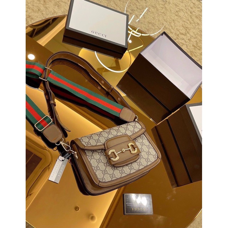 Túi Gucci size 22cm phiên bản 2021 lót đỏ thẻ cứng full box