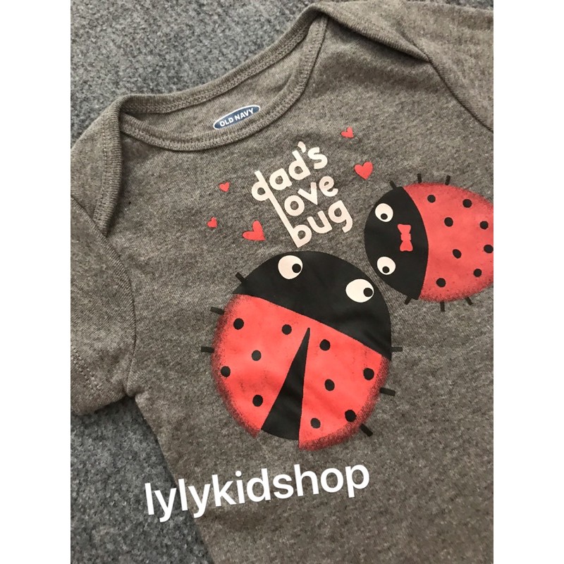 bodysuit oldnavy hoạ tiết cánh cam | BigBuy360 - bigbuy360.vn