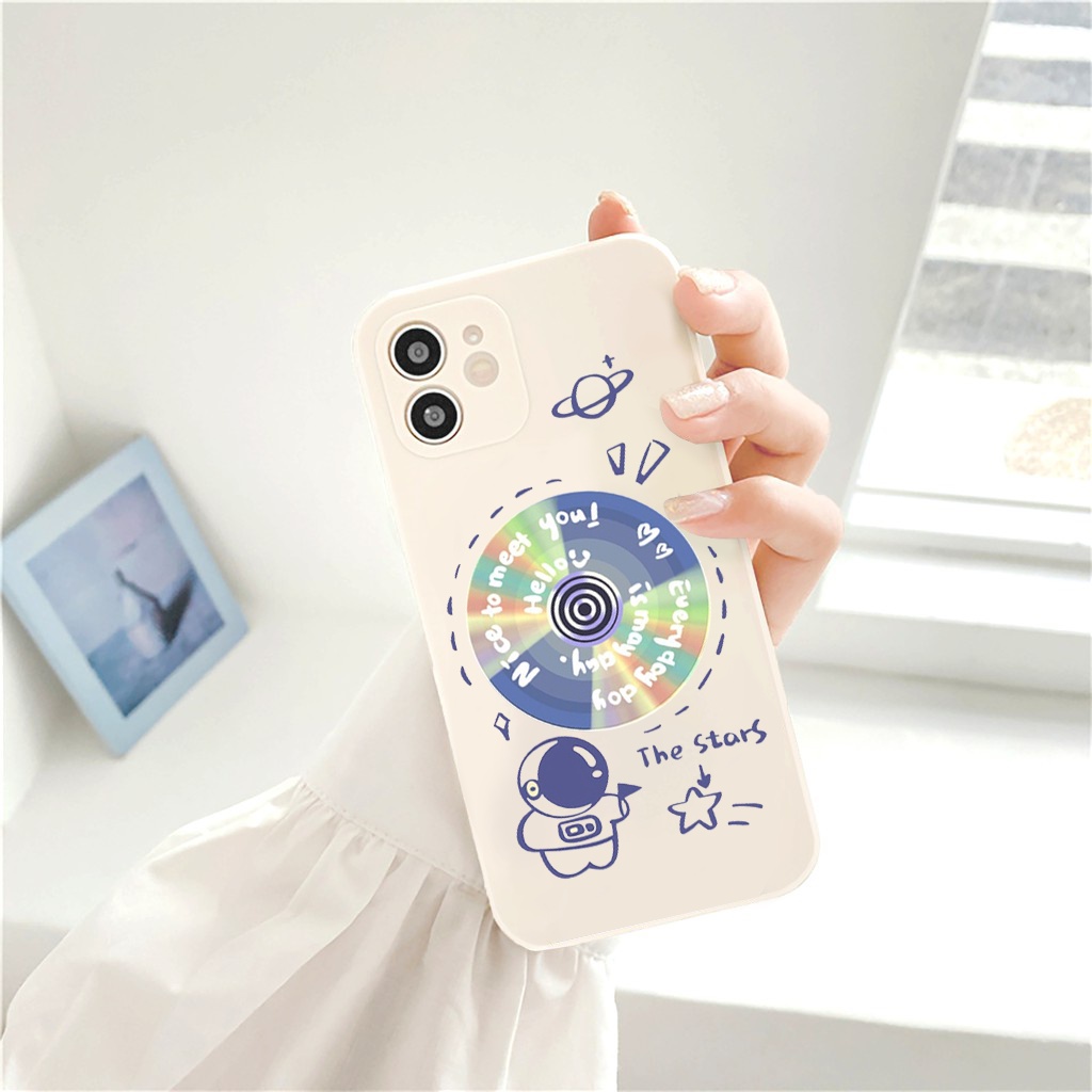 Ốp lưng iphone vuông cạnh ốp iphone 11 promax phi hành gia nghe nhạc siêu dễ thương 6/6plus/7plus/8/x/xsmax/12promax e89