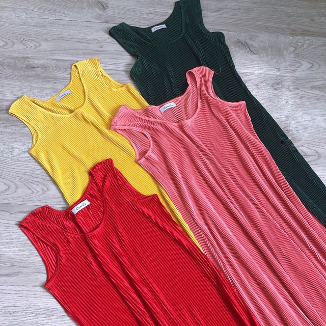 Váy ba lỗ- Váy maxi dập ly thủ công | BigBuy360 - bigbuy360.vn