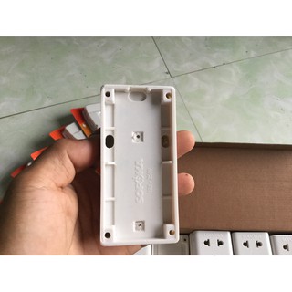 Ổ cắm 3 E15 chống cháy sopoka